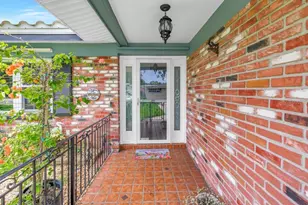 731 Oberlin Dr, Clearwater, FL 33765 - Photo 5