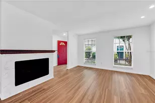 13915 Fletchers Mill Dr, Tampa, FL 33613 - Photo 3
