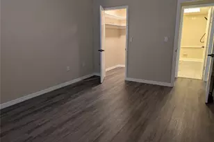 5870 38th Ave N, Saint Petersburg, FL 33710 - Photo 15