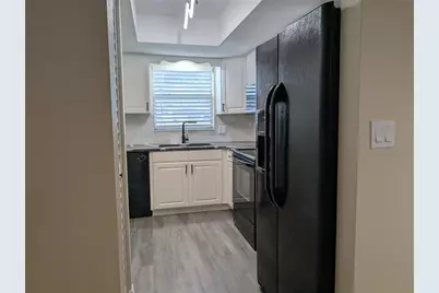 5870 38th Avenue N #40, Saint Petersburg, FL 33710 - Photo 7