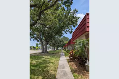 5870 38th Avenue N #40, Saint Petersburg, FL 33710 - Photo 15