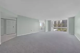660 Island Way, Clearwater Beach, FL 33767 - Photo 3