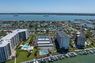 660 Island Way, Clearwater Beach, FL 33767 - Photo 41