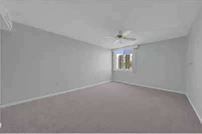 660 Island Way #301, Clearwater Beach, FL 33767 - Photo 15