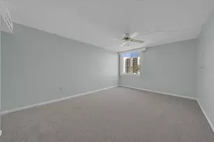 660 Island Way, Clearwater Beach, FL 33767 - Photo 15
