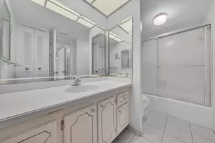 660 Island Way, Clearwater Beach, FL 33767 - Photo 21