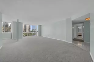 660 Island Way, Clearwater Beach, FL 33767 - Photo 9