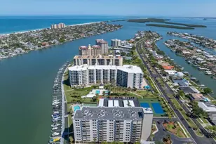 660 Island Way, Clearwater Beach, FL 33767 - Photo 43