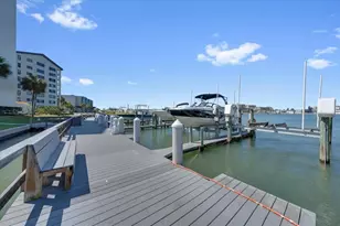 660 Island Way, Clearwater Beach, FL 33767 - Photo 51