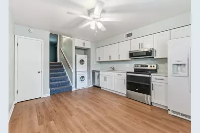 4233 La Sorrento Court, Tampa, FL 33611 - Photo 3