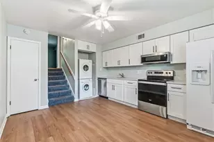 4233 La Sorrento Ct, Tampa, FL 33611 - Photo 3