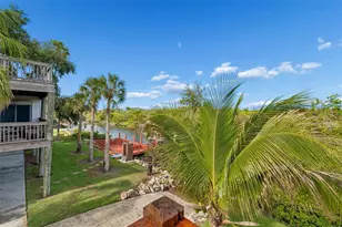 119 Burns Rd, Terra Ceia, FL 34250 - Photo 9