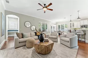 3203 Lake Green Ct, Tampa, FL 33611 - Photo 3
