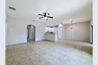 1810 Bonita Bluff Court, Ruskin, FL 33570 - Photo 11