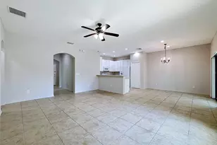 1810 Bonita Bluff Ct, Ruskin, FL 33570 - Photo 11