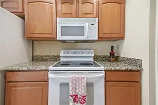5600 Sir Barton Ct, Wesley Chapel, FL 33544 - Photo 15