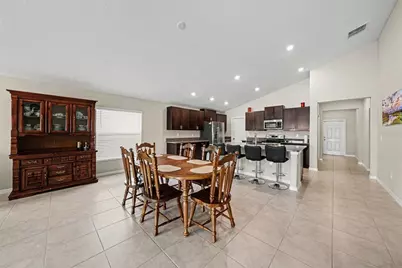10829 Crushed Grape Drive, Riverview, FL 33578 - Photo 9
