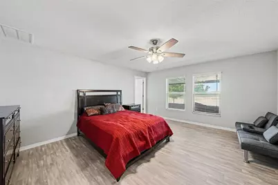 10829 Crushed Grape Drive, Riverview, FL 33578 - Photo 17
