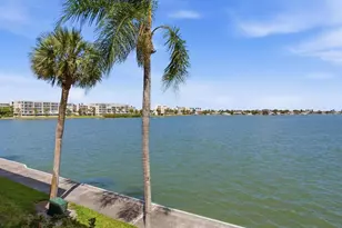 7920 Sun Island Dr S, South Pasadena, FL 33707 - Photo 29