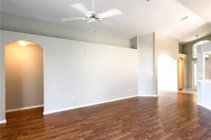 2345 Roanoke Springs Dr, Ruskin, FL 33570 - Photo 11
