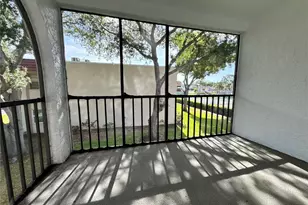 9700 Starkey Rd, Seminole, FL 33777 - Photo 13
