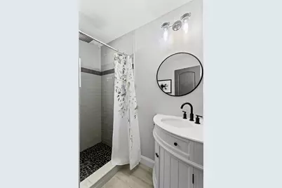 520 Lake Maggiore Boulevard S, Saint Petersburg, FL 33705 - Photo 21