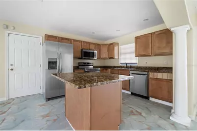 8517 Renald Boulevard, Tampa, FL 33637 - Photo 5