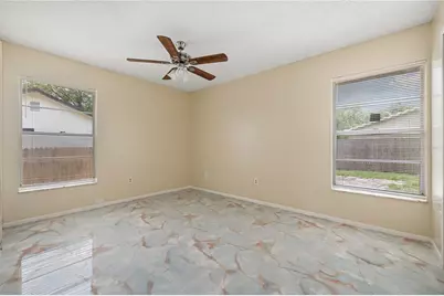 8517 Renald Boulevard, Tampa, FL 33637 - Photo 9