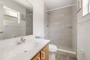 8517 Renald Blvd, Tampa, FL 33637 - Photo 11