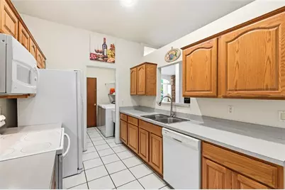 30 Glades Avenue, Tarpon Springs, FL 34689 - Photo 11