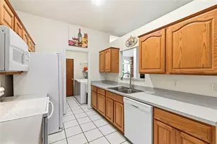 30 Glades Ave, Tarpon Springs, FL 34689 - Photo 11