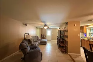 115 Elrod Dr, Brandon, FL 33510 - Photo 9