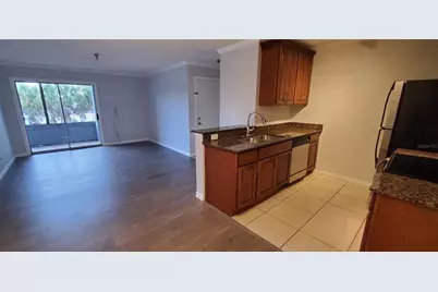 10263 Gandy Boulevard N #403, Saint Petersburg, FL 33702 - Photo 3