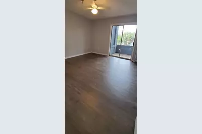10263 Gandy Boulevard N #403, Saint Petersburg, FL 33702 - Photo 13