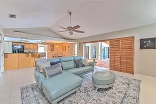 3816 Buckingham Loop Dr, Valrico, FL 33594 - Photo 13