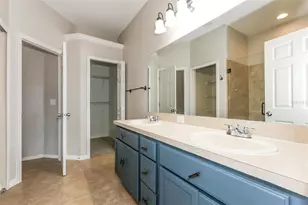814 Coade Stone Dr, Seffner, FL 33584 - Photo 23