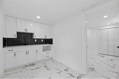 9608 N Aster Avenue, Tampa, FL 33612 - Photo 39