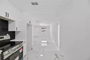 9608 N Aster Ave, Tampa, FL 33612 - Photo 57