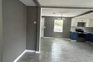 1884 Pine St, Largo, FL 33774 - Photo 5