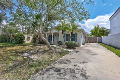 604 E Davis Boulevard, Tampa, FL 33606 - Photo 3