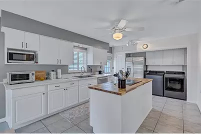 604 E Davis Boulevard, Tampa, FL 33606 - Photo 13