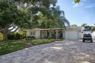 128 Edgewater Terrace, Dunedin, FL 34698 - Photo 1