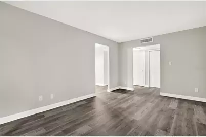 8345 13th Street N #B, Saint Petersburg, FL 33702 - Photo 7