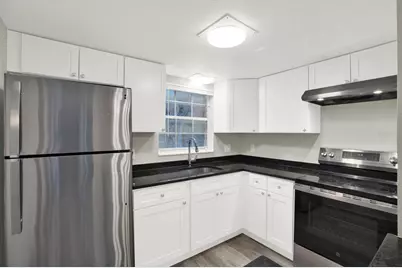 8345 13th Street N #B, Saint Petersburg, FL 33702 - Photo 11