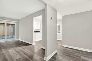 8345 13th St N, Saint Petersburg, FL 33702 - Photo 5