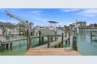 503 Laguna Drive, Tierra Verde, FL 33715 - Photo 17