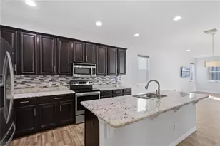 32659 Harmony Oaks Dr, Wesley Chapel, FL 33545 - Photo 5