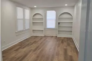 709 James, Tampa, FL 33603 - Photo 3