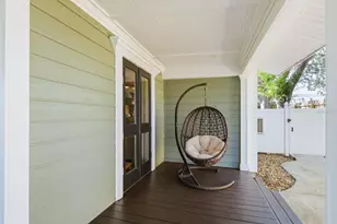 888 16th Ave N, Saint Petersburg, FL 33704 - Photo 11