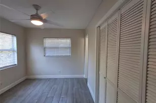 3947 Mohr Ave N, Saint Petersburg, FL 33714 - Photo 13